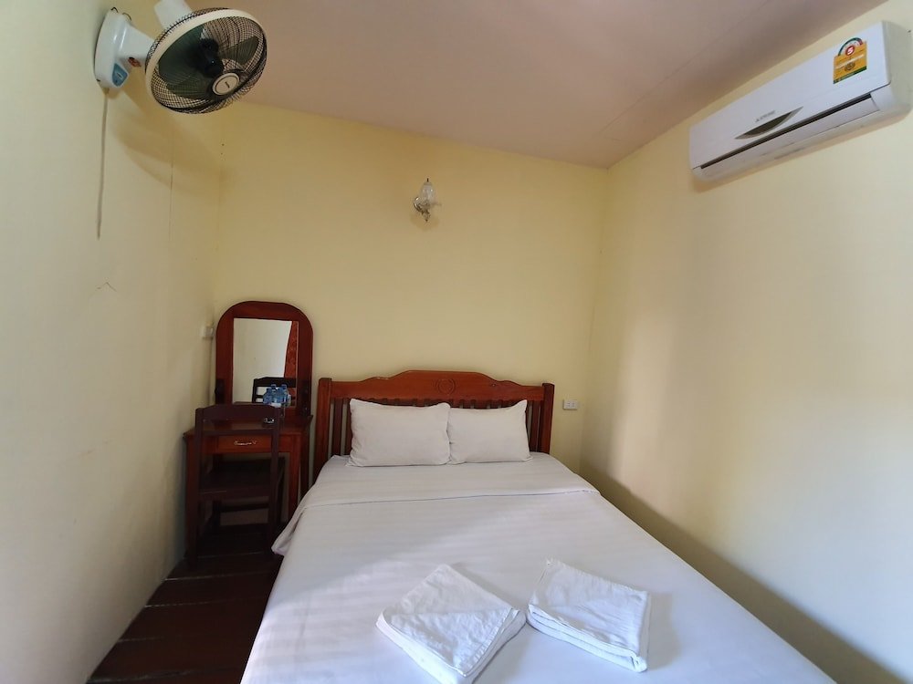 Standard double chambre avec balcon Vang Vieng Garden Bungalow