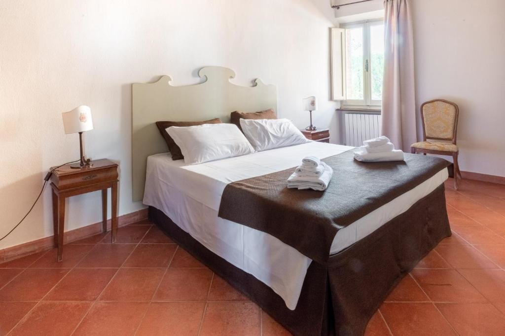 Апартаменты с 4 комнатами Borgo San Lorenzo a Linari