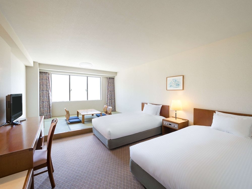 Classic room with mountain view Hotel & Resorts Wakayama-Kushimoto