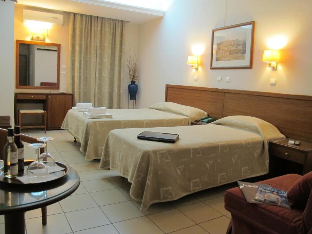 Standard Family room Hotel Solomou Athens