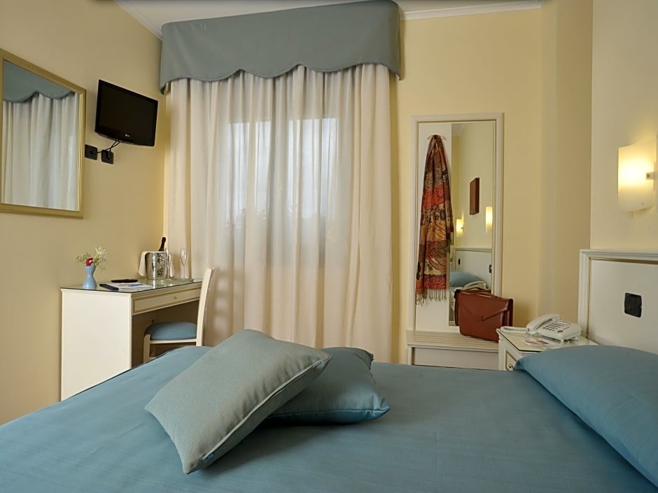 Standard Zimmer Costa Hotel