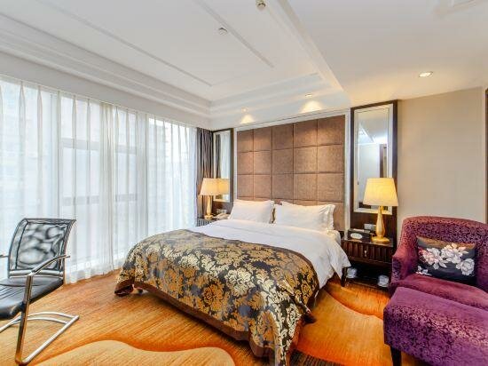 Standard suite Jufeng Hotel