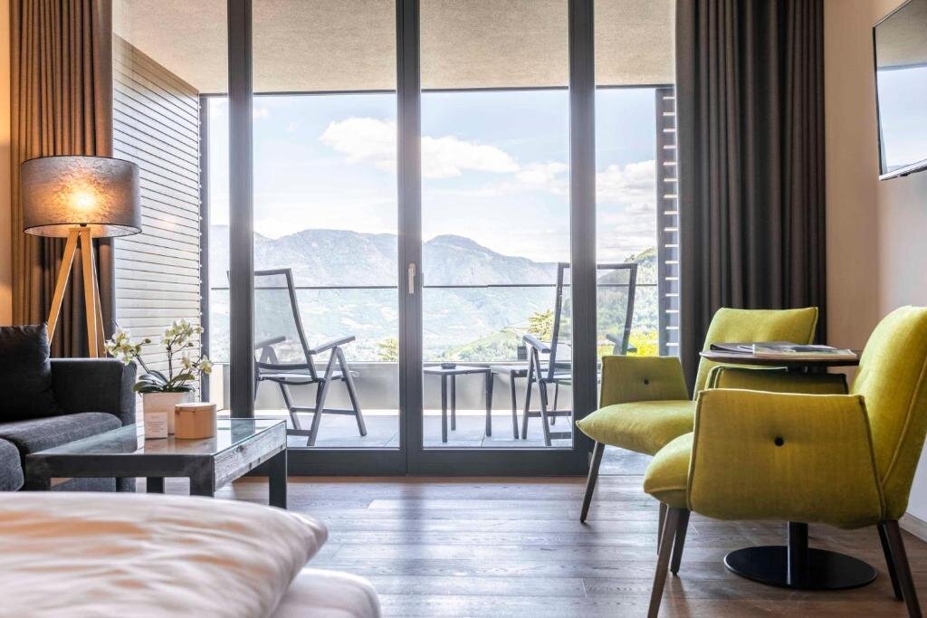 Junior-Suite mit Balkon und mit Gartenblick Wellfeeling Hotel AVIDEA
