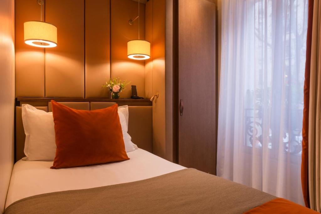 Одноместный номер Classic Hôtel La Bourdonnais by Inwood Hotels