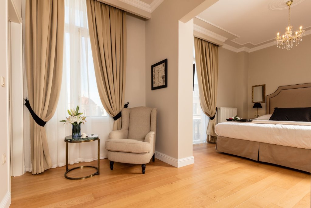 Superior room Athens Mansion Luxury Suites