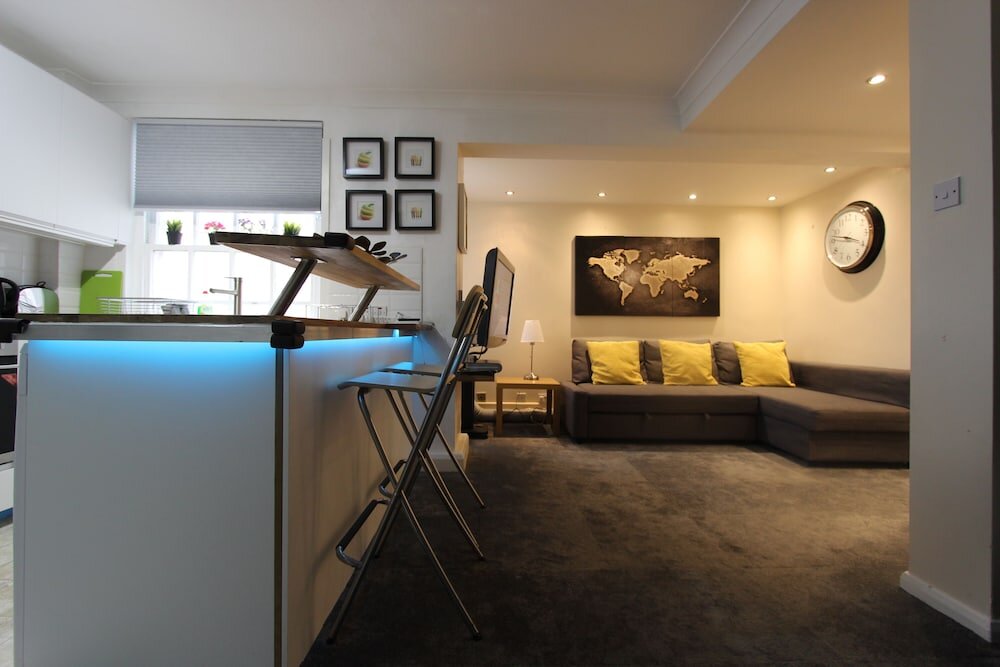 Апартаменты Superior Stay-In Apartments - Marble Arch