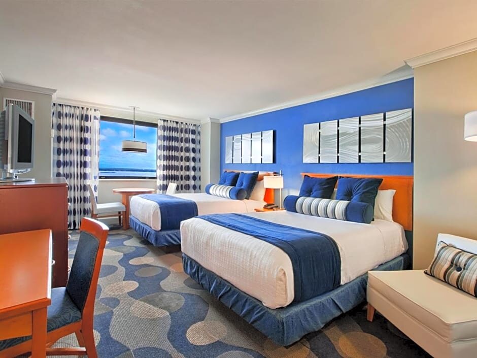 Premium Double room with bay view IP Casino Resort & Spa