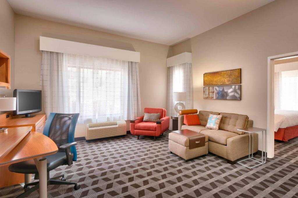 1 Bedroom Suite TownePlace