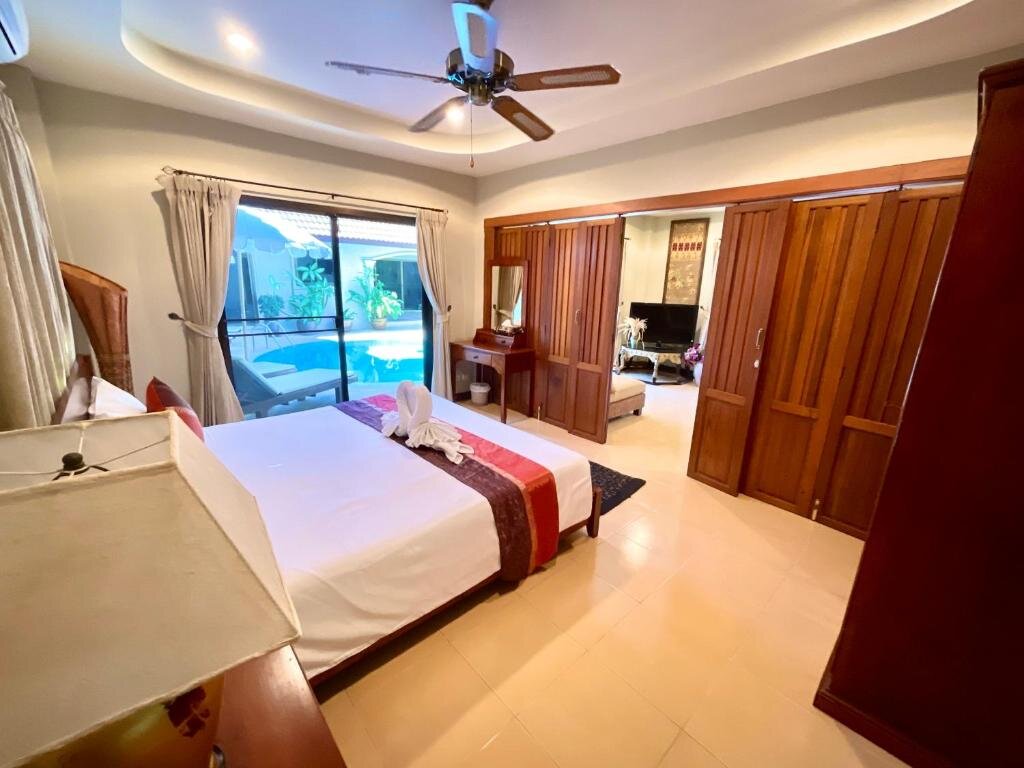Вилла с 4 комнатами Coconut Paradise Holiday Villas