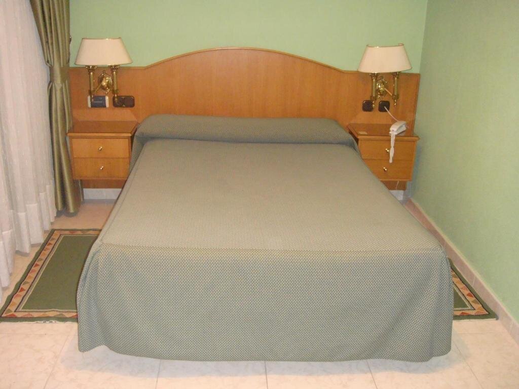 Standard simple chambre Hostal Serpol