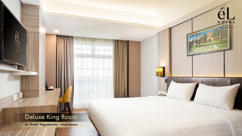 Двухместный номер Deluxe eL Hotel Yogyakarta Malioboro