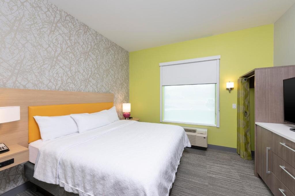 Двухместный люкс c 1 комнатой Home2 Suites By Hilton Indianapolis Airport