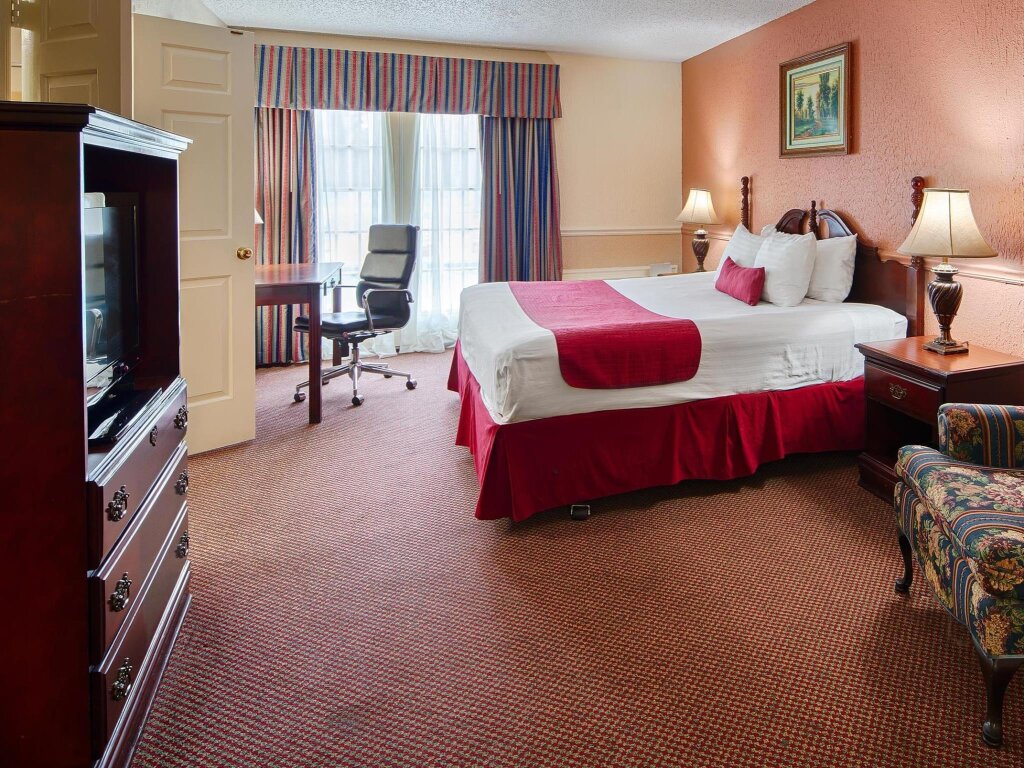 Standard Zimmer Royal Inn & Suites