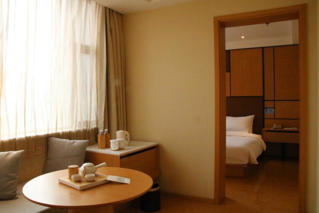 Business Suite Ji Hotel Shanghai Zhoupu Wanda Plaza