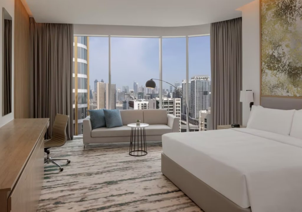 Номер Premium Holiday Inn Dubai Business Bay, an IHG Hotel