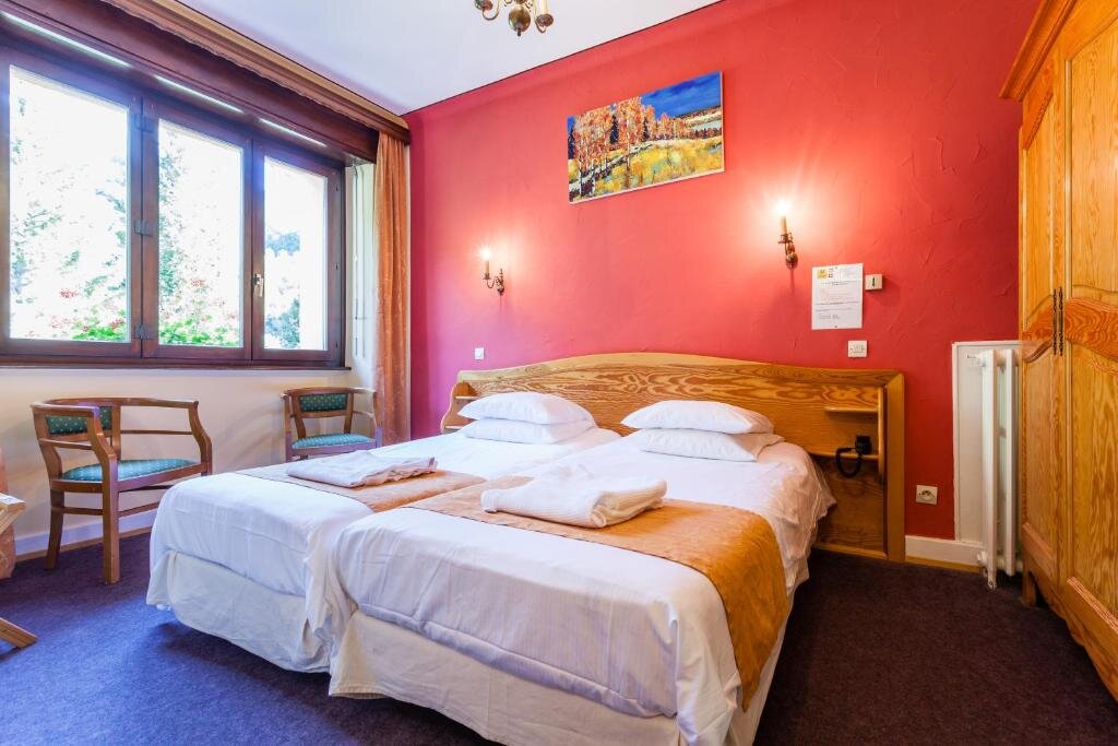 Standard Zimmer Hotel De La Poste - Logis De France