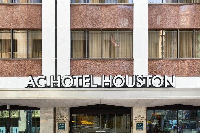 Номер Standard AC Hotel by Marriott Houston Downtown