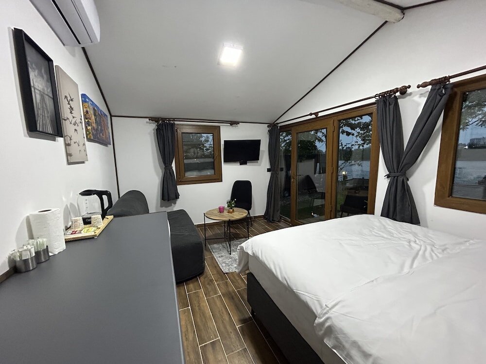 Номер Standard Danzi camping tiny house