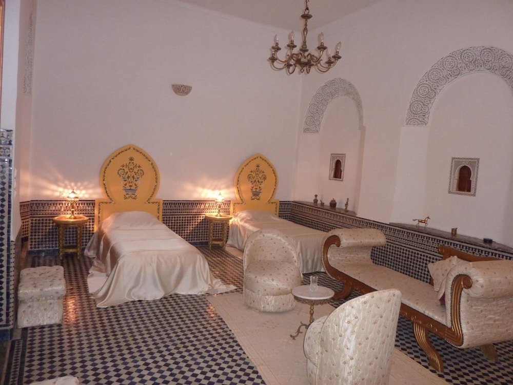 Confort triple chambre avec balcon Dar Al Safadi