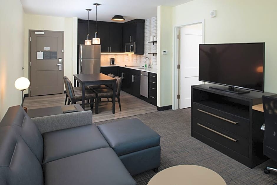 1 Bedroom Double Suite Residence Inn by Marriott Bakersfield West