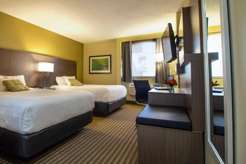 Номер Premier Victoria Inn Hotel and Convention Center Winnipeg