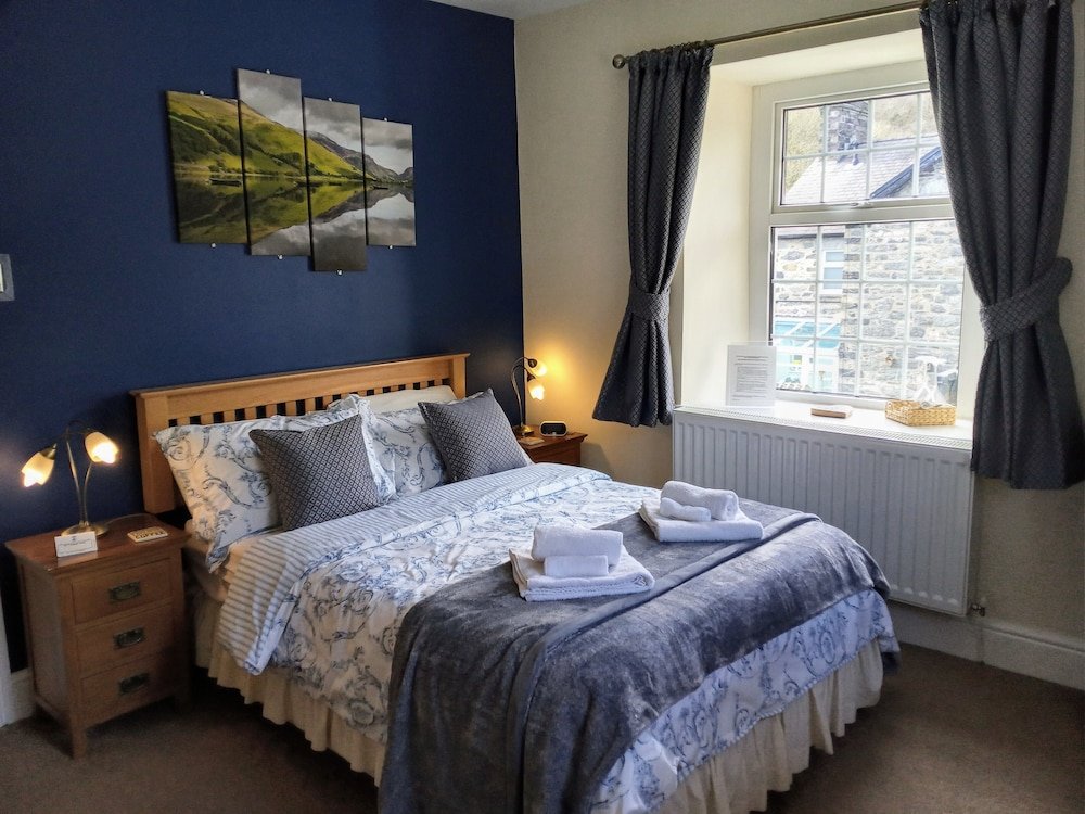 Standard Double room Oakfield Guest House