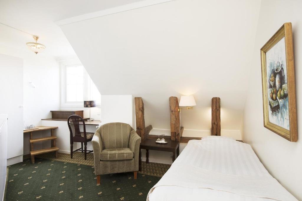 Standard Einzel Zimmer Hotell Breda Blick