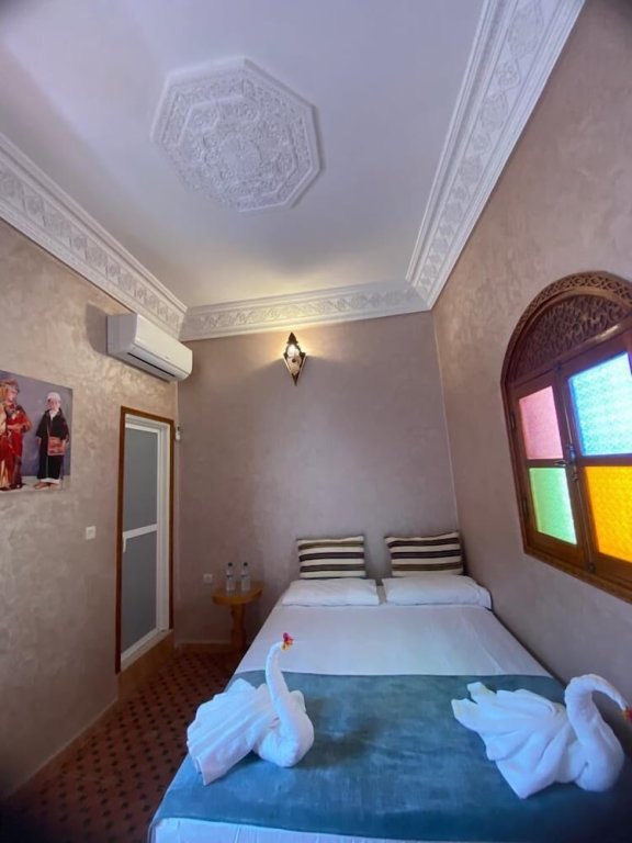 Comfort room Dar Dikrayat
