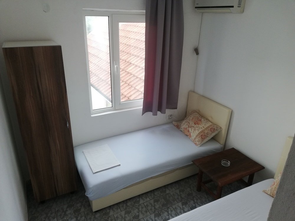 Classique double chambre avec balcon Apartmens & rooms Sunset