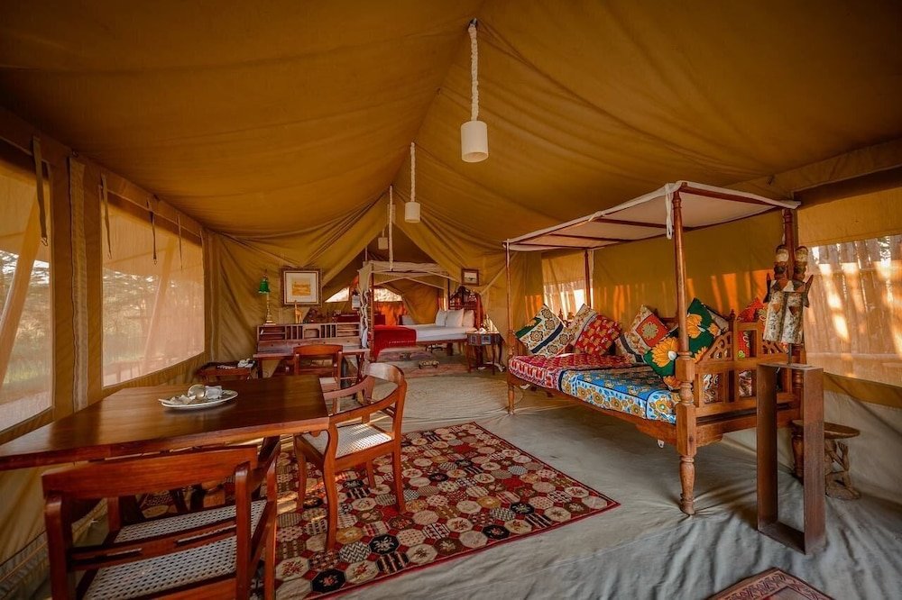 Famille tente Kandili Camp