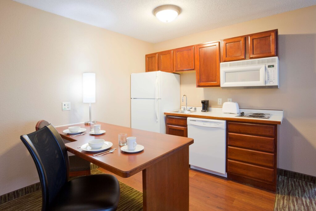 Camera Standard GrandStay Residential Suites Hotel - Eau Claire