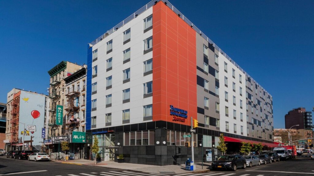 Кровать в общем номере Fairfield Inn & Suites New York Manhattan/Downtown East