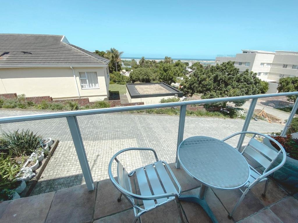 Standard double chambre avec balcon et Vue mer Thanda Vista
