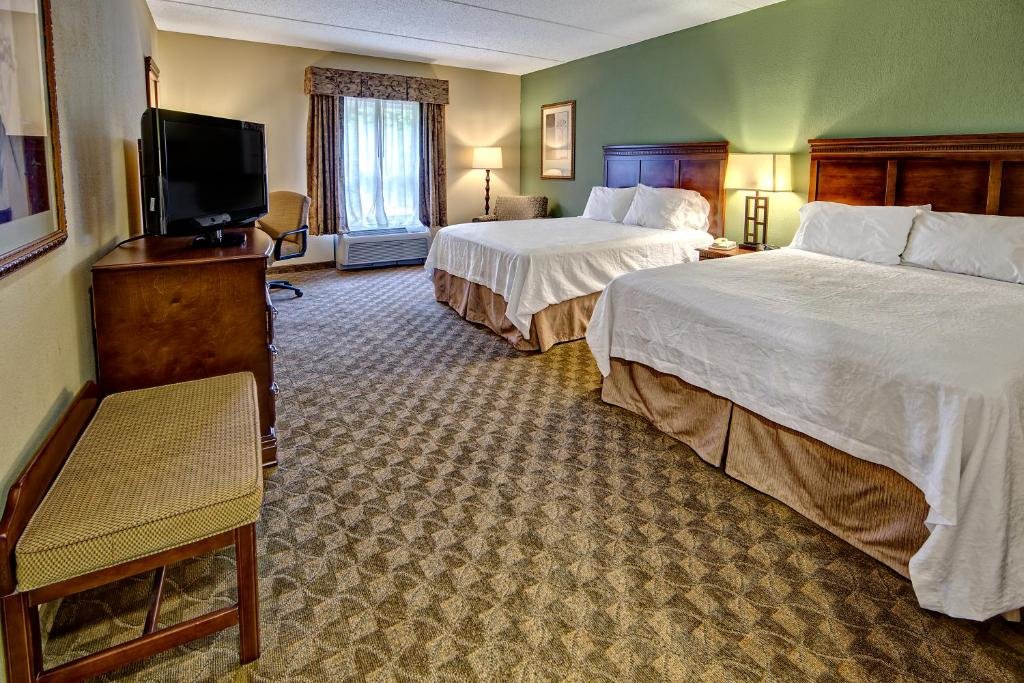 Двухместный номер Deluxe Hampton Inn & Suites Cashiers - Sapphire Valley
