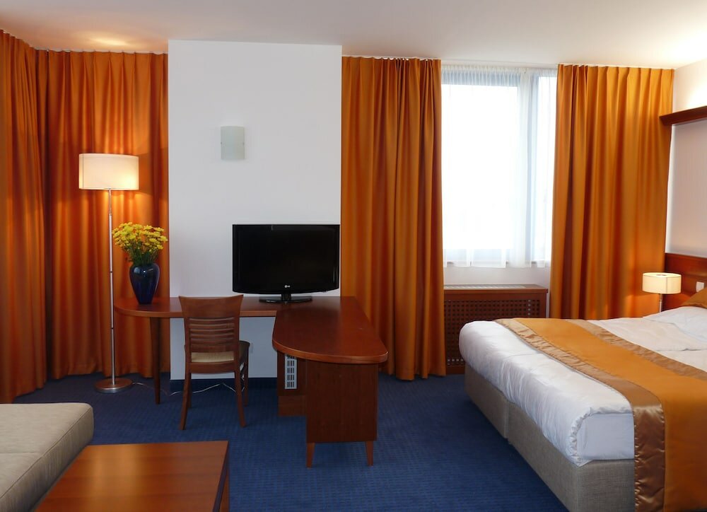 Suite Garni Hotel Azul
