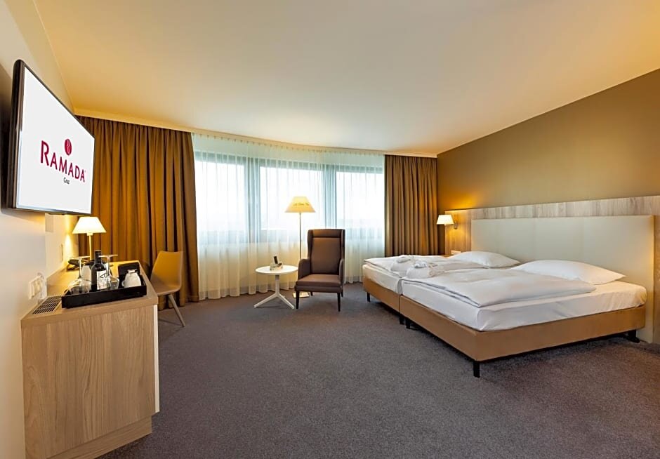 Номер Superior Hotel Ramada Graz