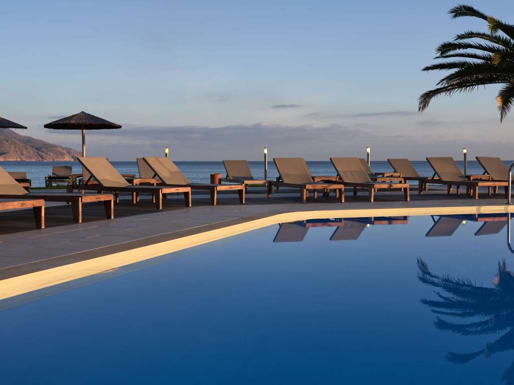 Pilot Beach Resort 5* (101 отзыв) в Георгиуполис, Apokoronas. Забронировать  Pilot Beach Resort 5*