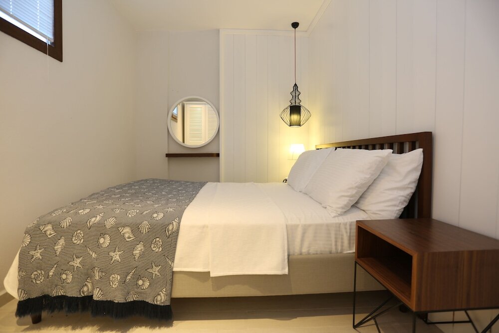 Standard Zimmer 3 Zimmer Doppelhaus mit Gartenblick Alp Suites Pinehill