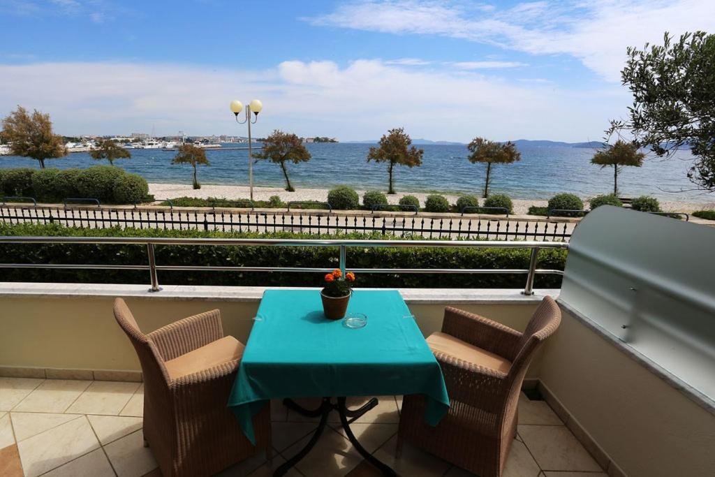 Habitación doble Estándar con balcón y con vista al mar Villa Ivana B&B
