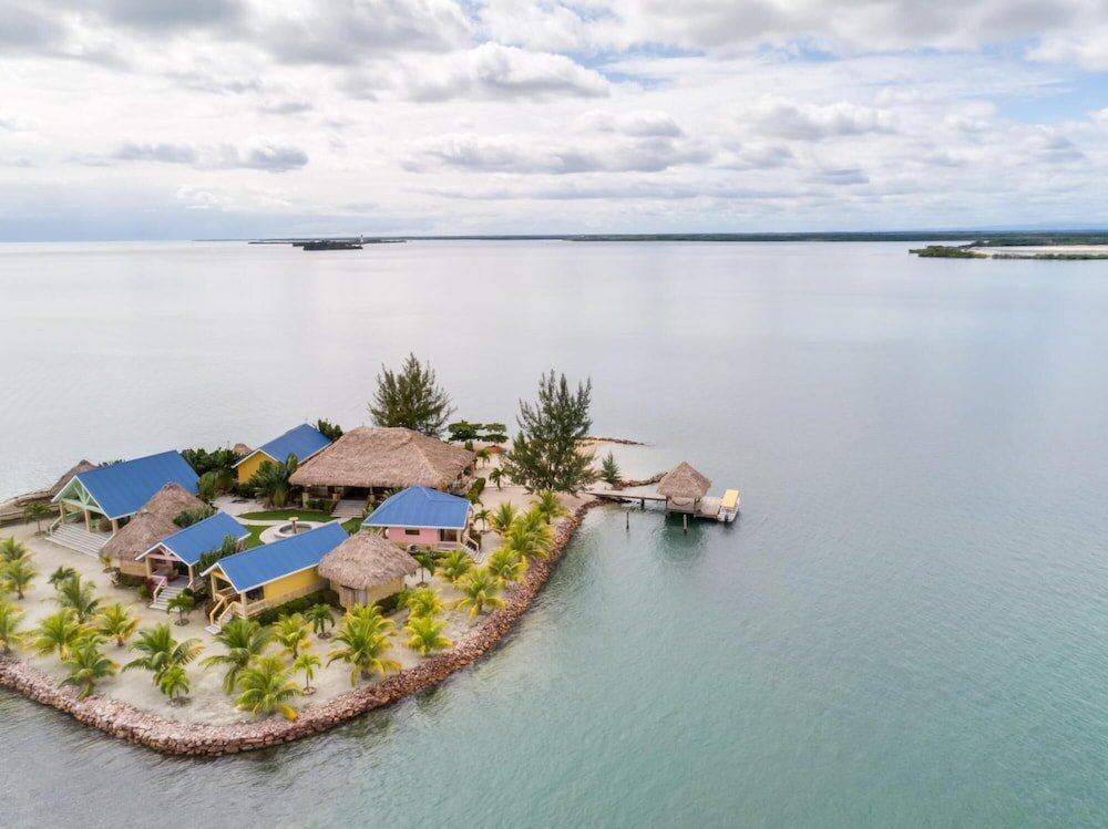 Villa Exclusive Private Island With 360 Degree View of the Ocean