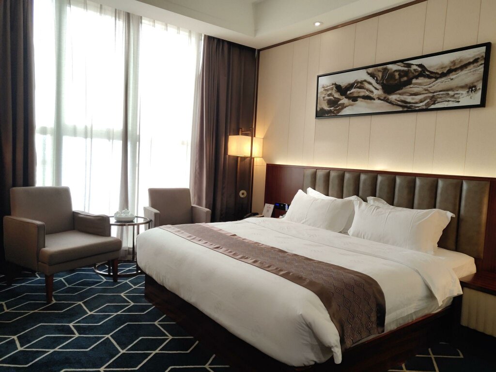 Deluxe suite Hongzhou Shiji Hotel