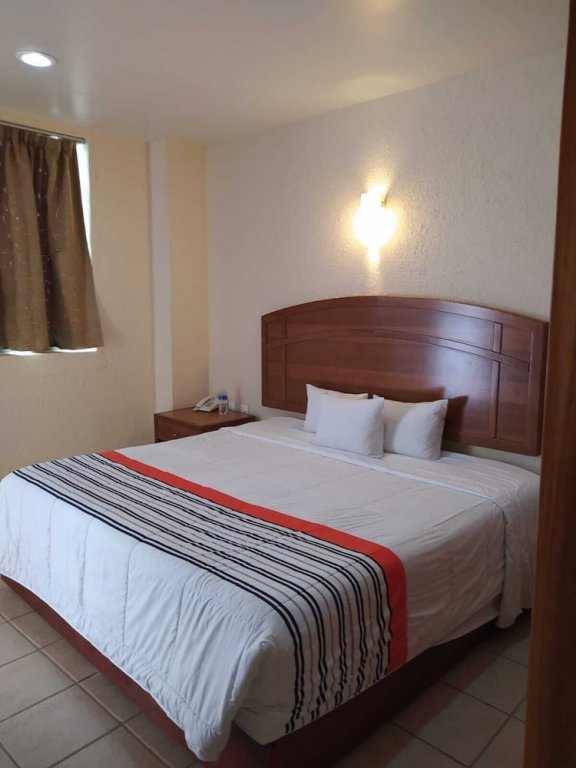 Comfort room Hotel Express Inn Ixtepec