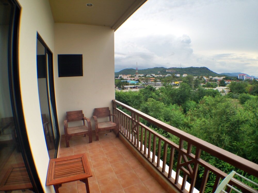 Standard chambre avec balcon Narawan Hotel, Hua Hin