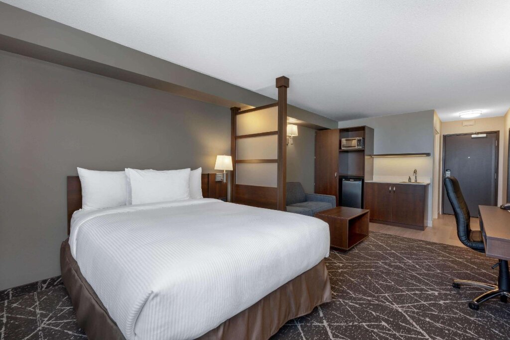 Номер Business Microtel Inn & Suites by Wyndham Portage La Prairie