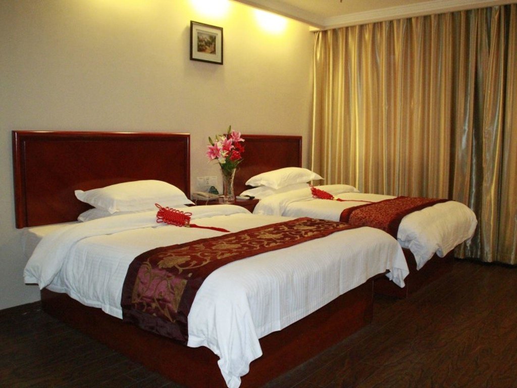 Standard Family room GreenTree Inn Shanghai Guangxin Road Tongji Hospital Express Hotel