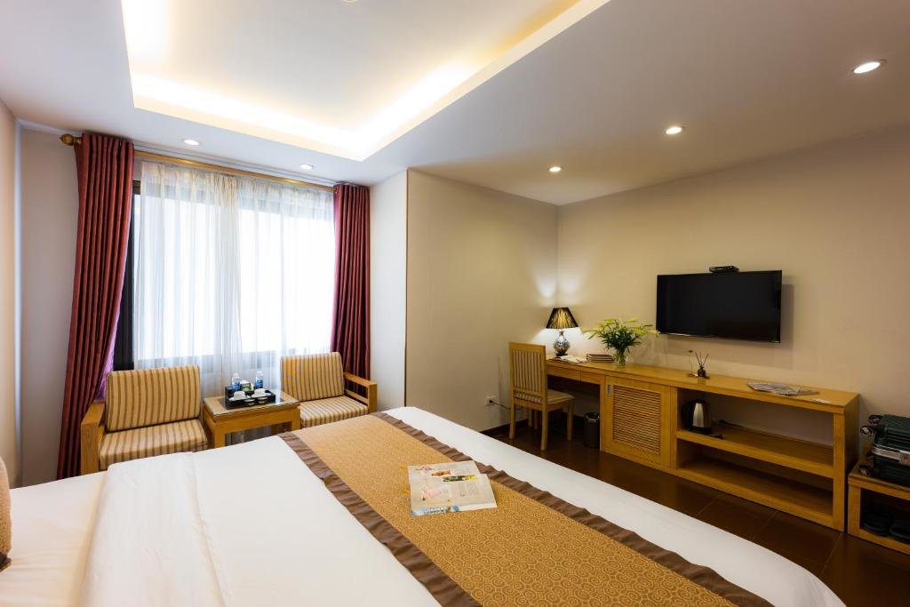Deluxe Doppel Zimmer Riverside Hanoi Hotel