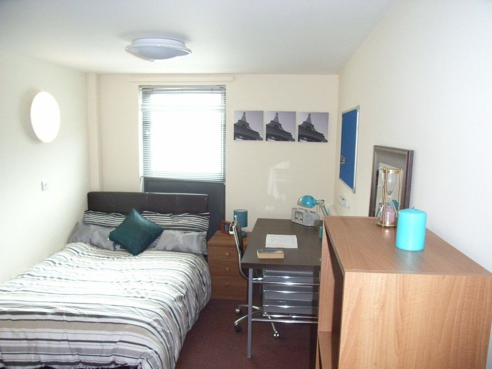 Standard Zimmer Alton Apartments