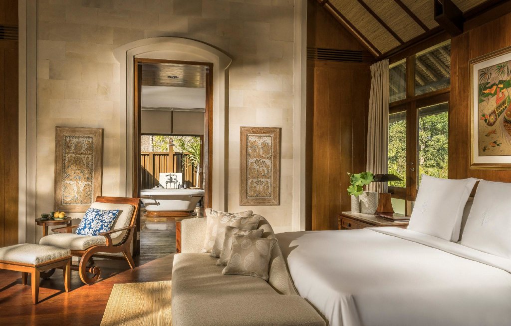 Residence вилла с 3 комнатами Four Seasons Resort Bali at Jimbaran Bay