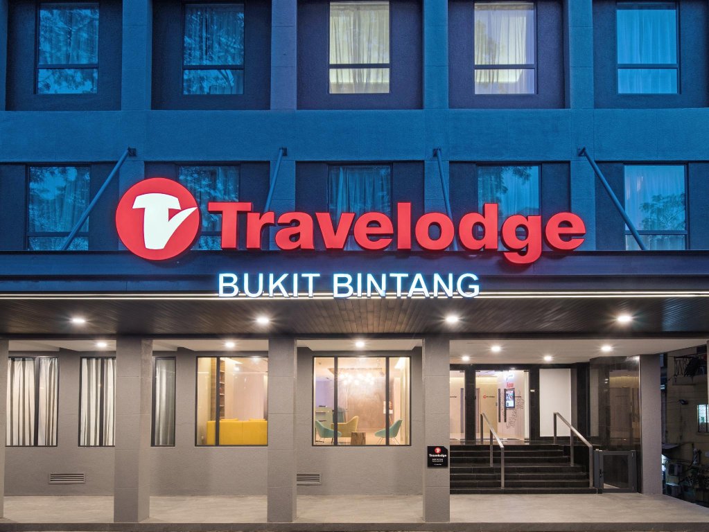 Кровать в общем номере Travelodge Bukit Bintang
