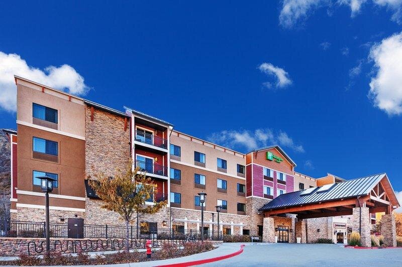 Номер Standard с балконом Holiday Inn Hotel & Suites Durango Downtown, an IHG Hotel